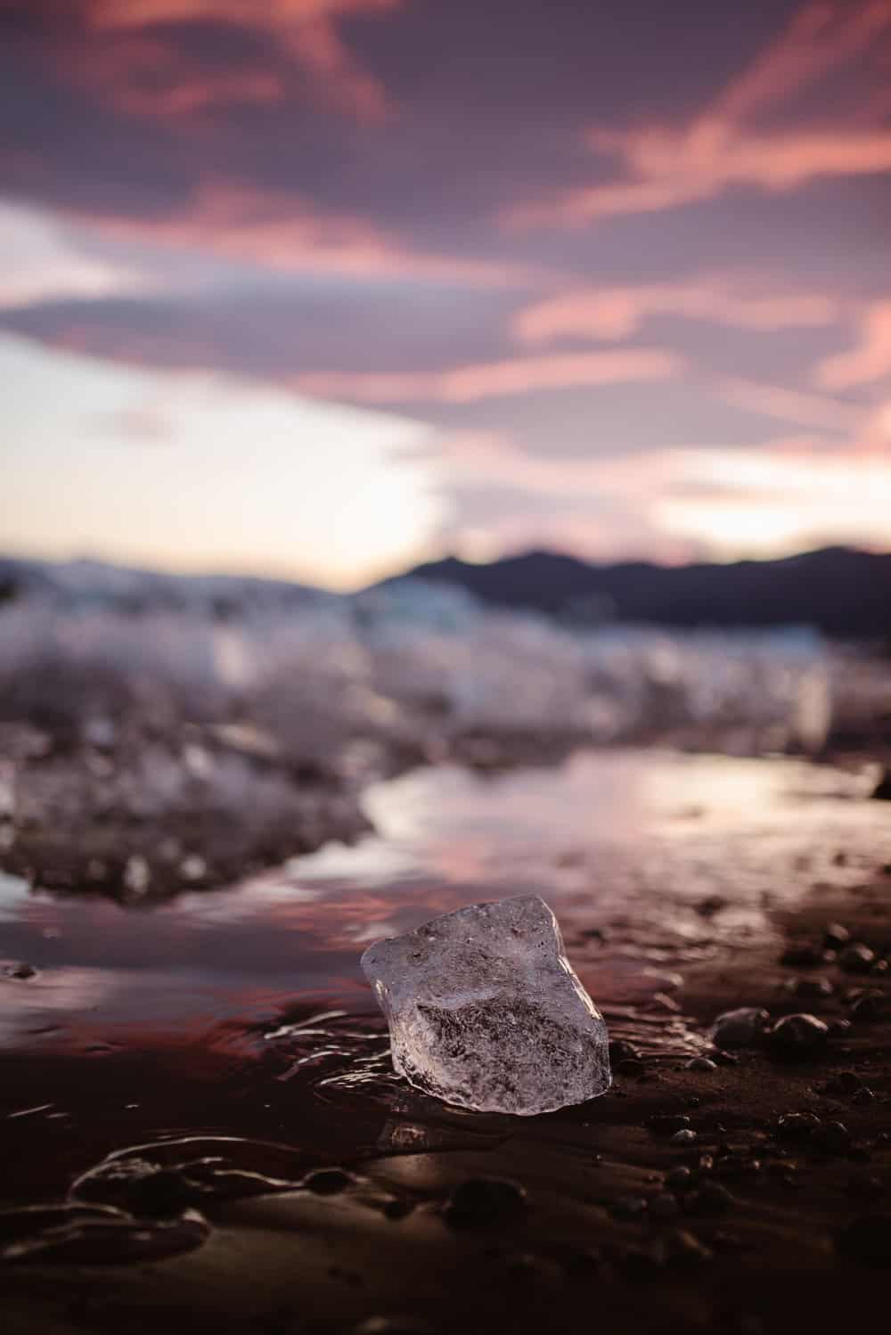 Jökulsárlón-Elopement-Photographer