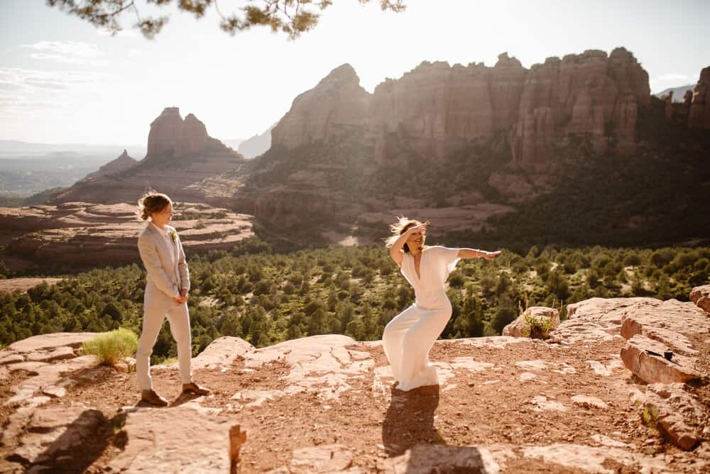 lesbian-elopement-wedding