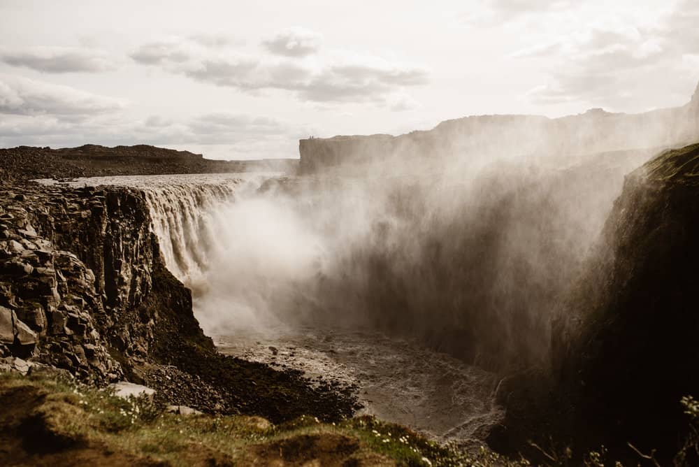 Gettifoss-Elopement-Location-Iceland