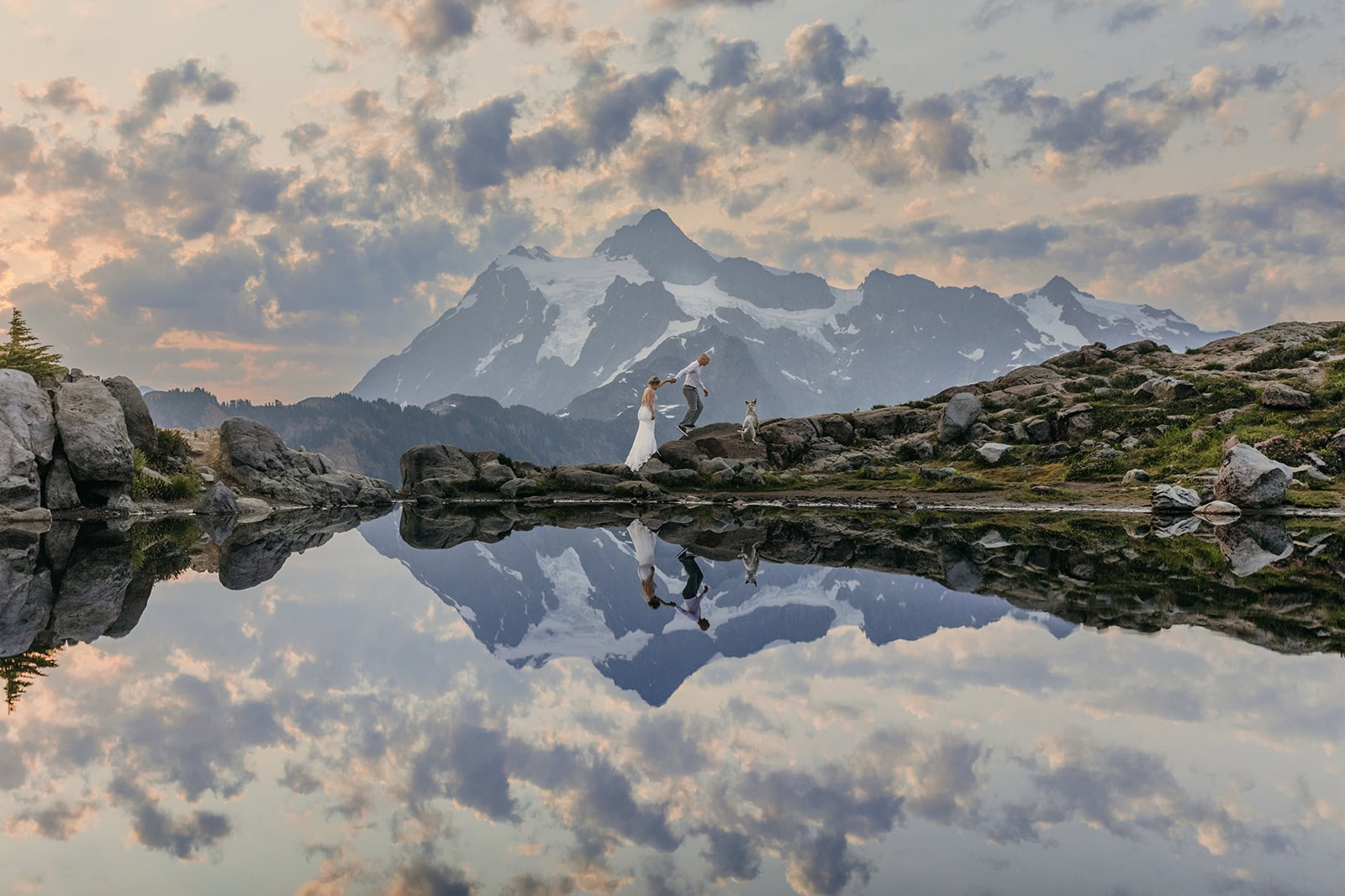 Artist Point Mt Baker wilderness elopement photo.