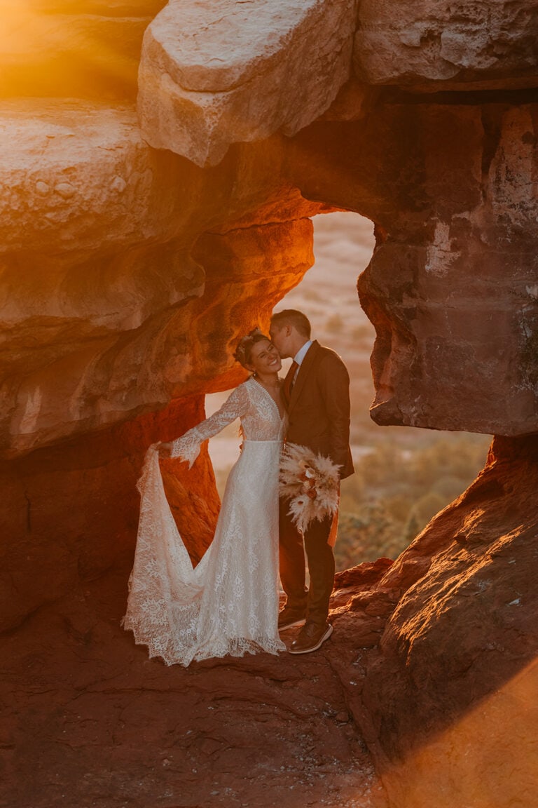 Elopement vs Wedding: Key Differences & Deciding What Fits You